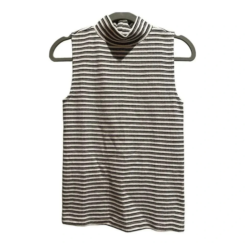 NWT Size S Loft Striped Mock‎ Neck